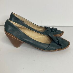 Fly London Shoes Womens 40 US 9 9.5 Green Leather Kitten Heel Criss Cross Pin Up